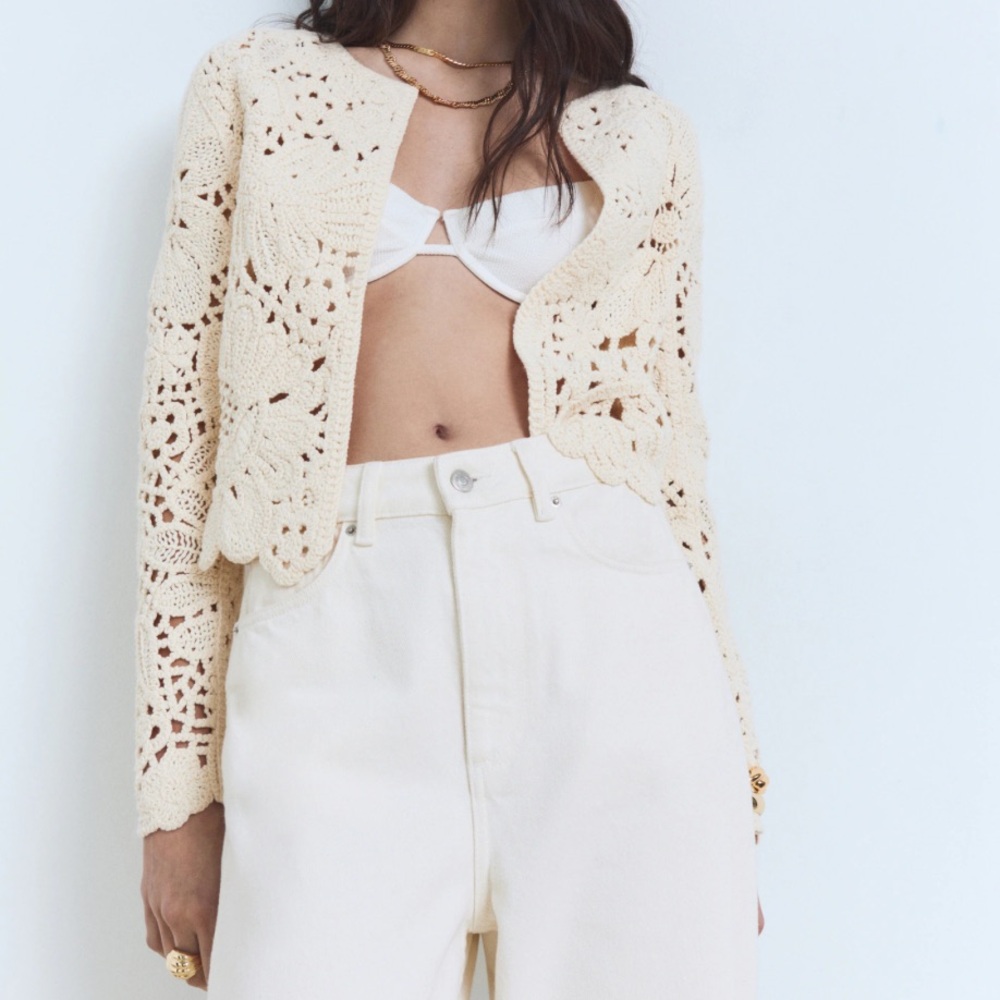 MANGO OPENWORK KNITTED JACKET WITH SCALLOPED HEM